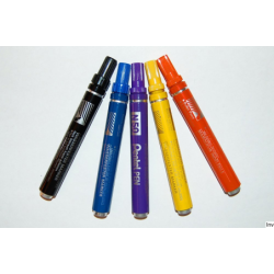 Marker permanentny żółty...