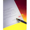 Zakładki indeksujące Post-It 3M z nadrukiem ręki i ołówka, żółto-czerwone, 25,4x43,2mm, 50 sztuk