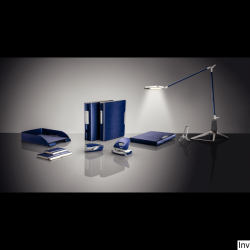 Zszywacz metalowy Leitz Style niebieski do 30 kartek, 10 lat gwarancji, z zszywkami 200 x 24/6