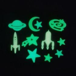 PAKIET Naklejki ścienne świecące w ciemności TRENDHAUS Space Adventure, 34 szt., mix kolorów