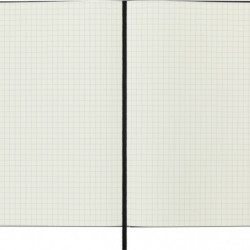 Notes MOLESKINE Classic L (13x21cm) w kratkę, twarda oprawa, 240 stron, czarny