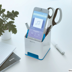 Kubek na długopisy Leitz WOW niebieski ze wzmacniaczem dźwięku i przegródką na smartfon