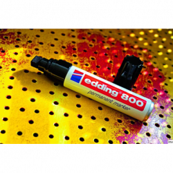 Marker permanentny Edding E-800 czarny końcówka ścięta